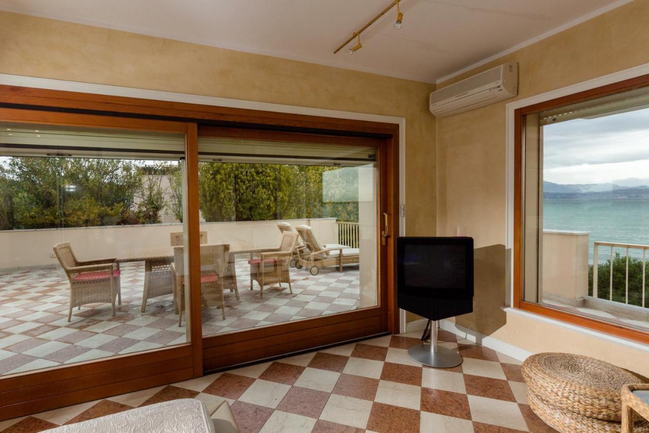 Villa Front Luxury (adults Only)