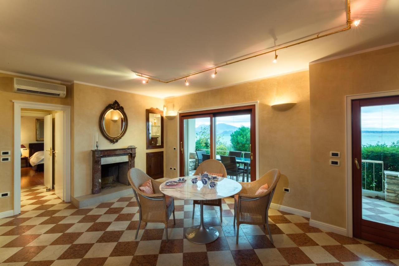 Front Luxury (adults Only) Villa *