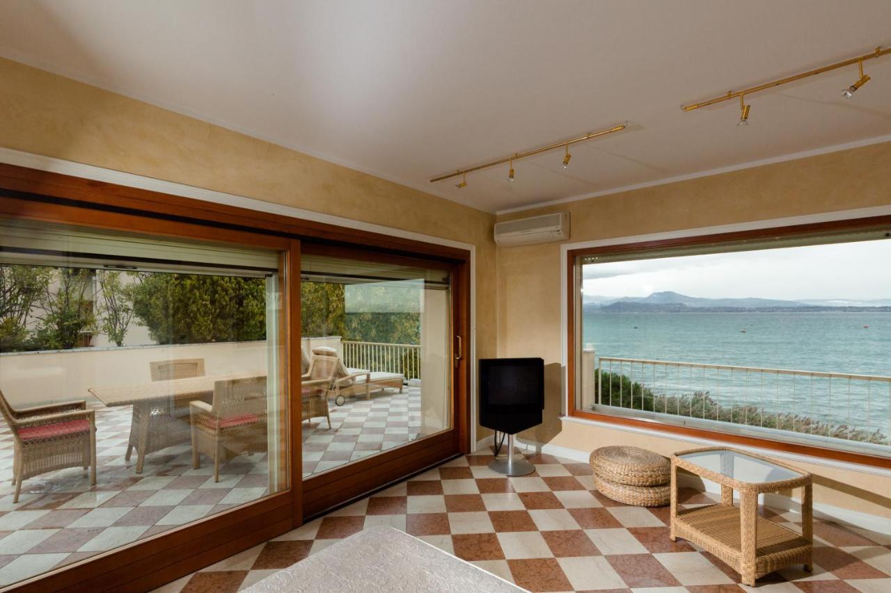 Villa Front Luxury (adults Only)