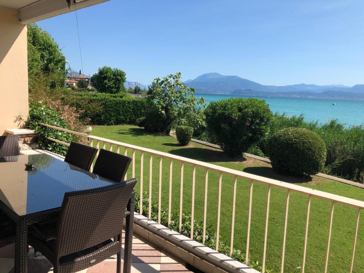 Front Luxury (adults Only) Villa *
