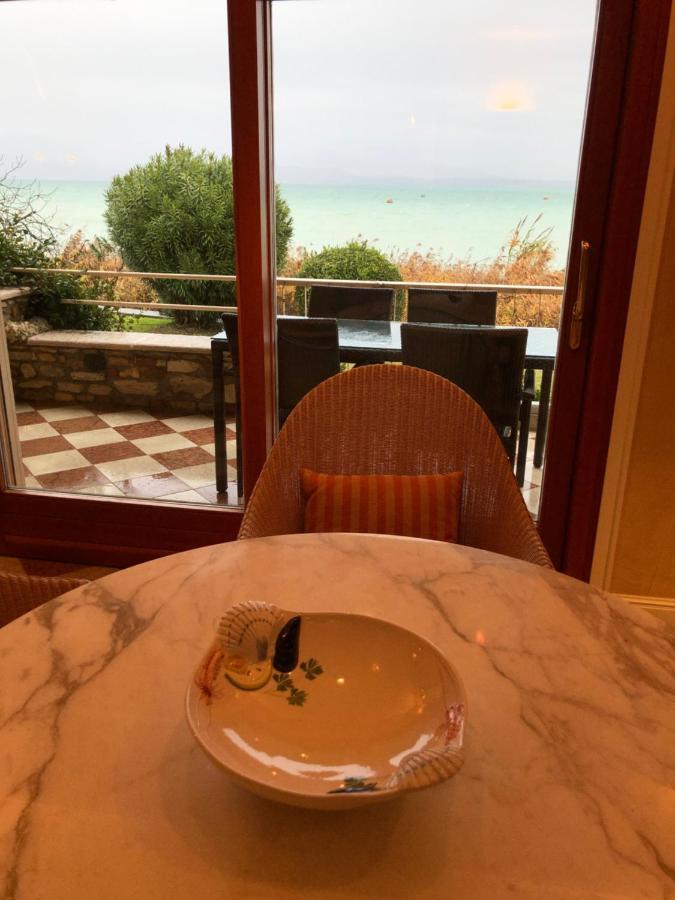 Front Luxury (adults Only) Villa Sirmione