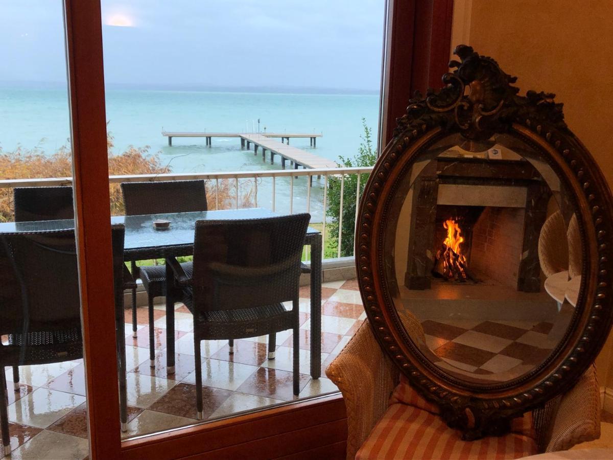 Front Luxury (adults Only) Villa