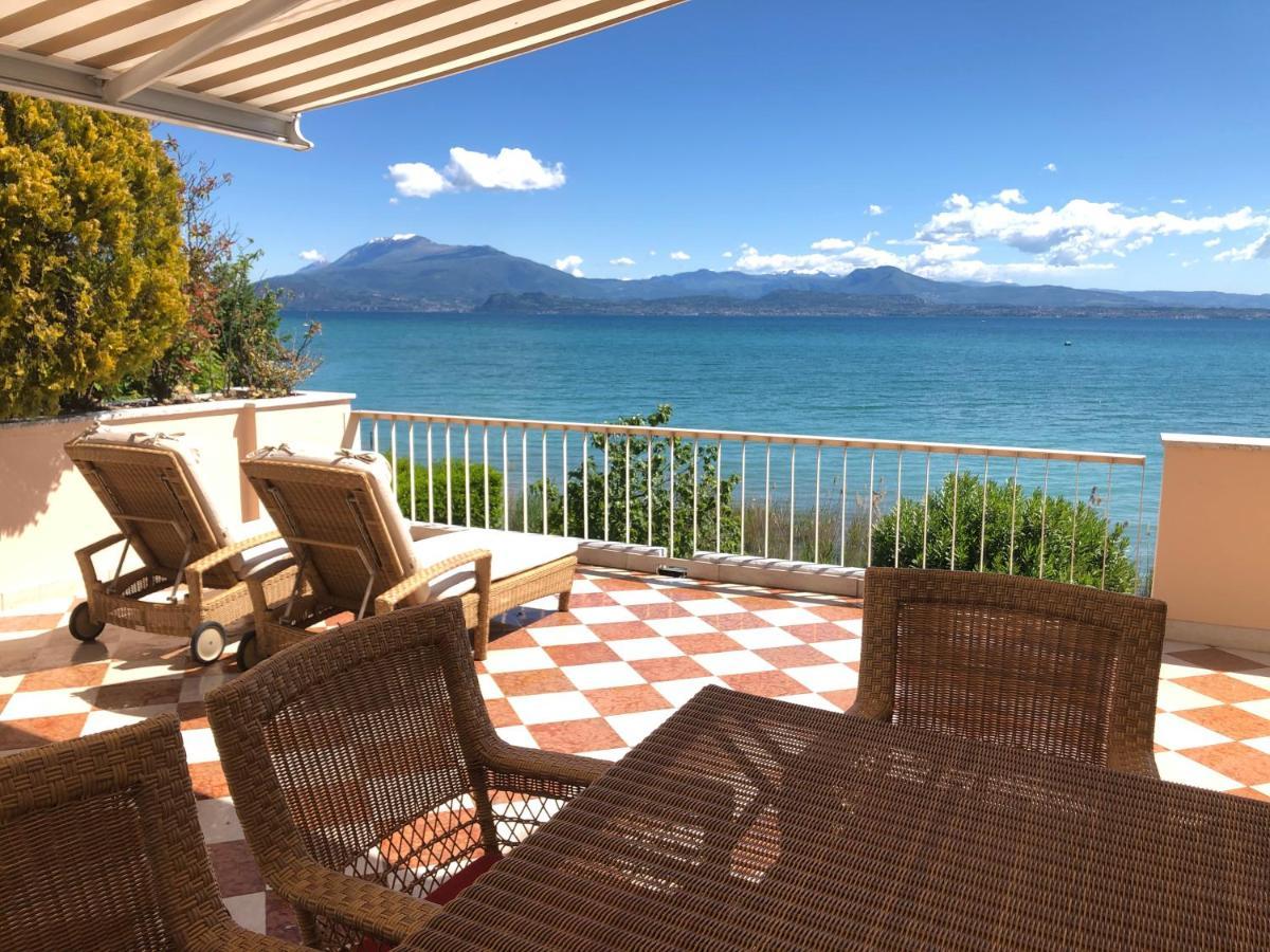 Front Luxury (adults Only) Villa *
