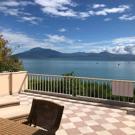Lake Front Luxury Apartment (Adults Only) Sirmione Exterior photo