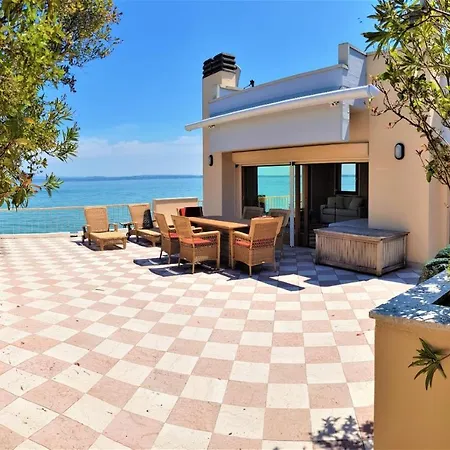 Lake Front Luxury Apartment (Adults Only) Sirmione Exterior photo