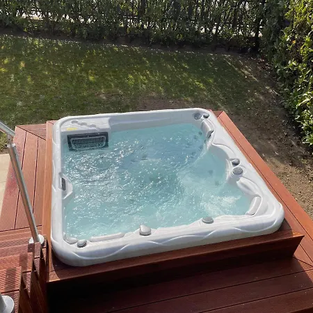 Lake Front Luxury Apartment (Adults Only) Sirmione Exterior photo